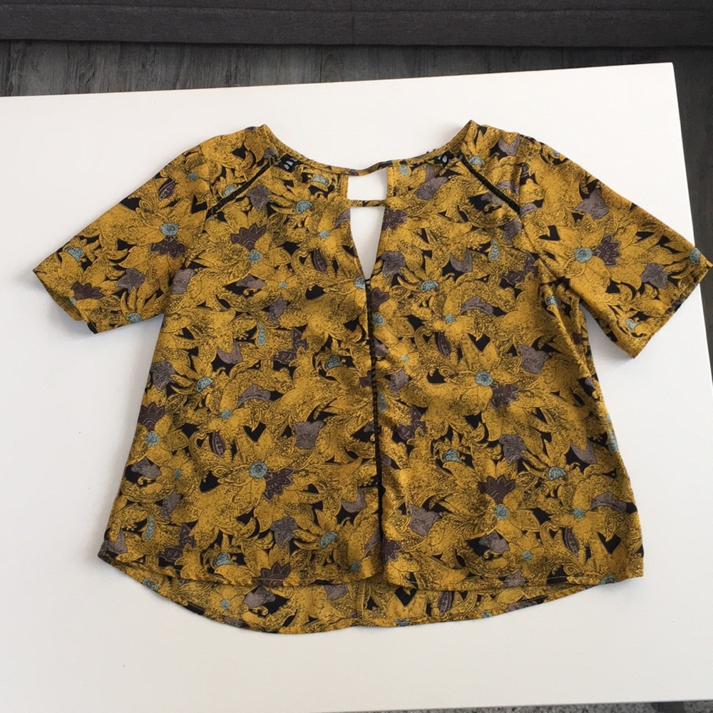 ASTR Crop Top